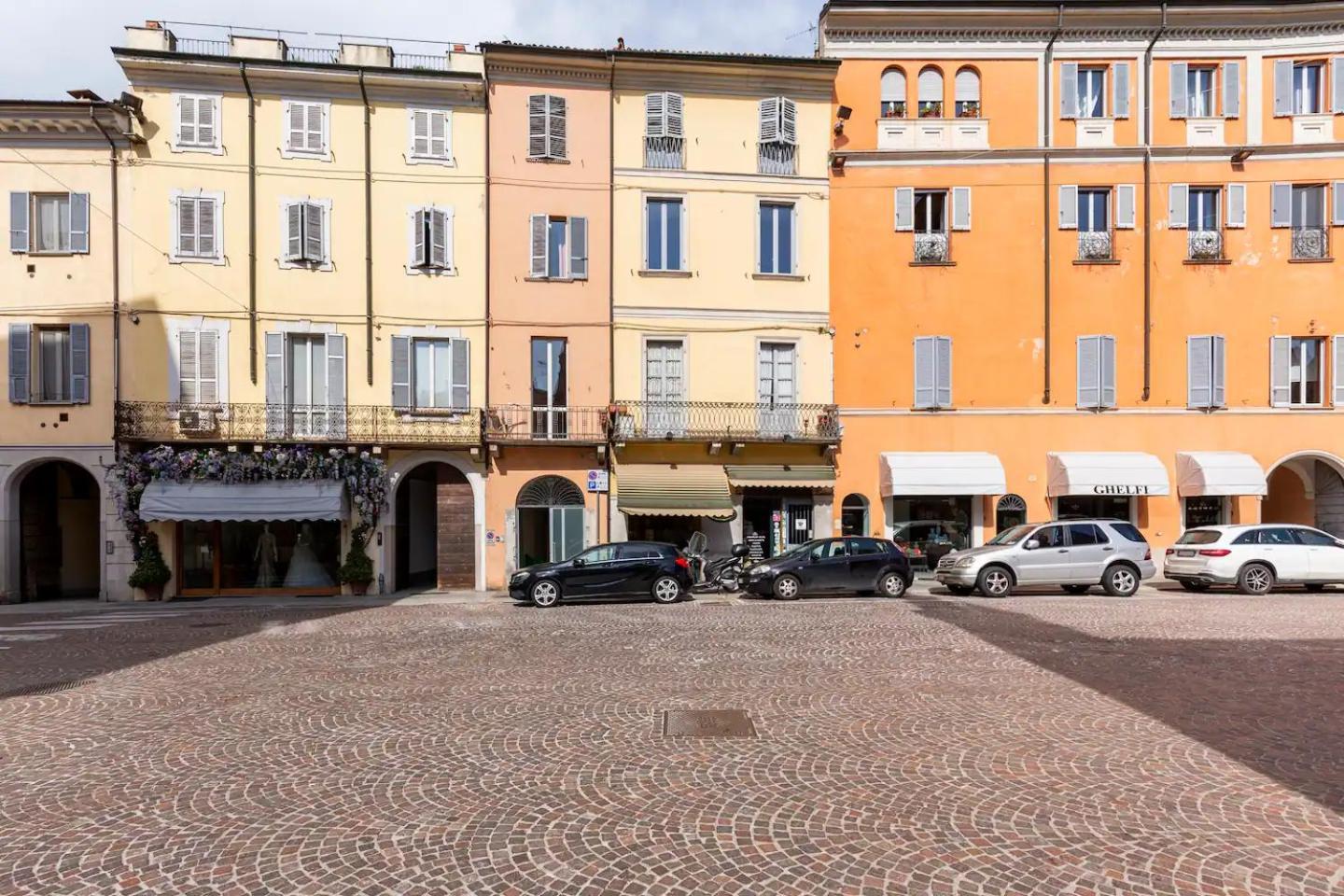 Loft 33 Apartman Piacenza Kültér fotó